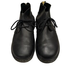 Dr. Martens Black Leather Ember Chukka Grizzly in Black, Sz 10